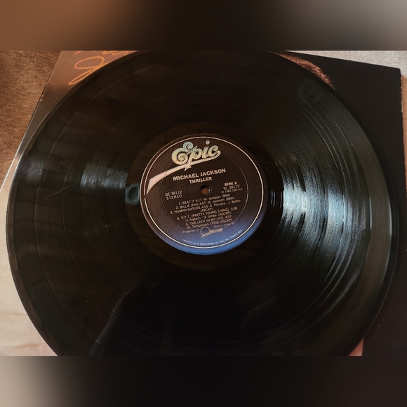 Michael Jackson - Thriller Vinyl 1982 ORIGINAL pressing Super clean - Picture 3 of 7
